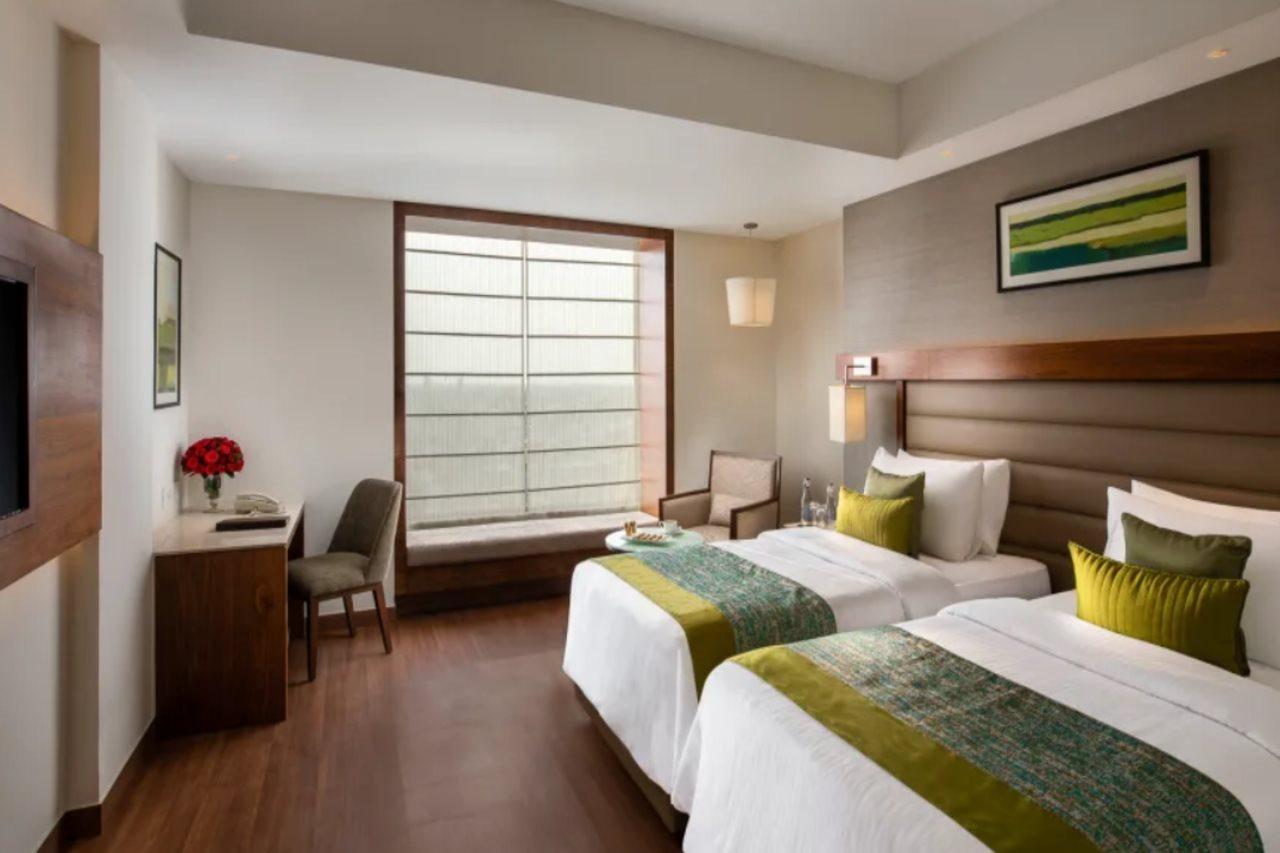Nirvana Sarovar Portico Gorakhpur Exterior photo