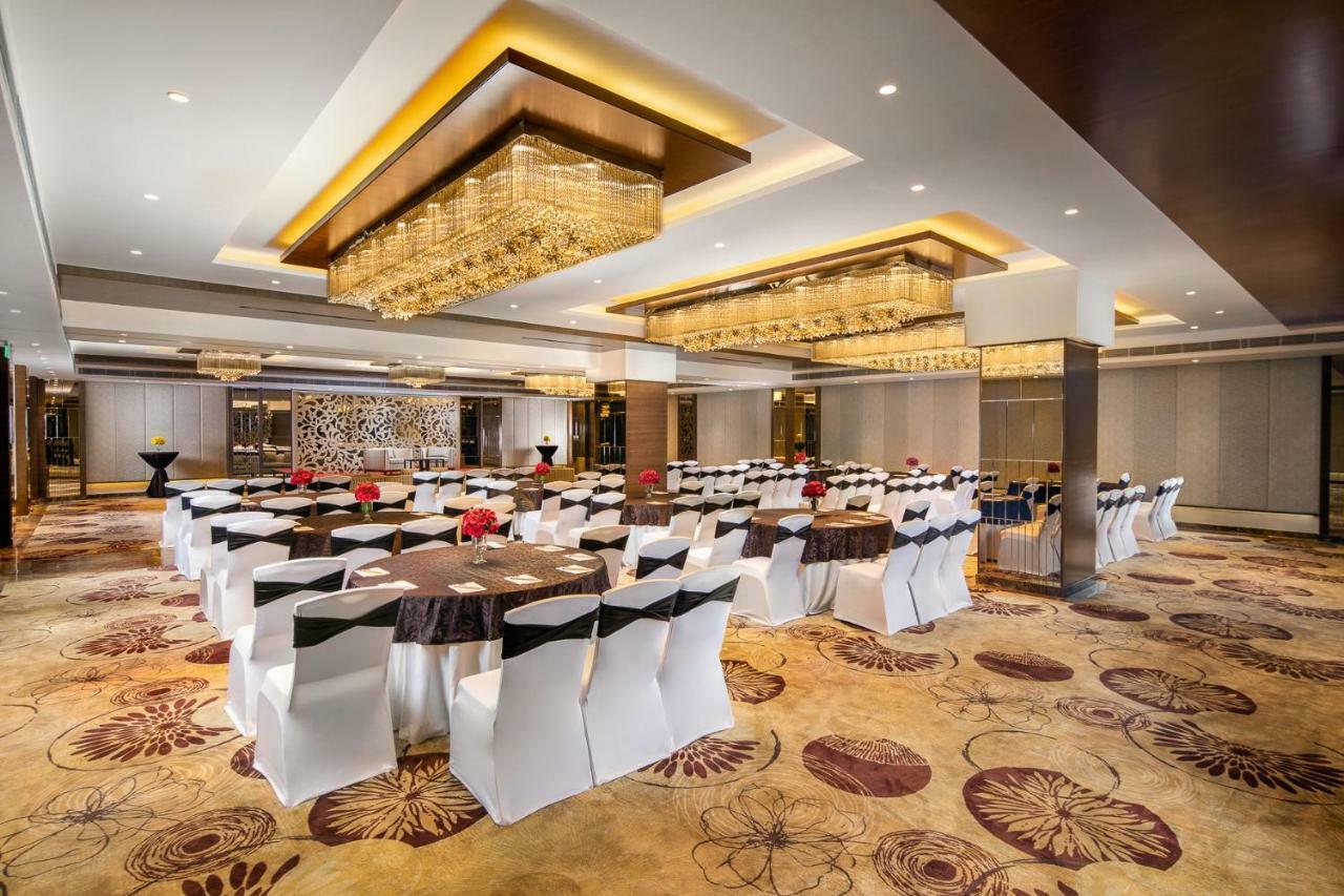 Nirvana Sarovar Portico Gorakhpur Exterior photo